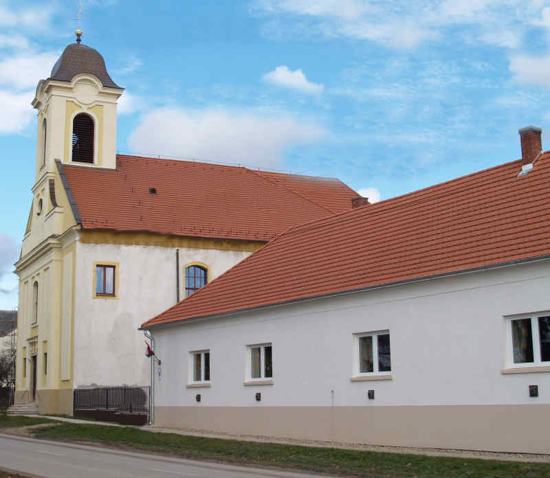 Leírás: Leírás: Leírás: D:\web\szelence1\csokonai\lazi\lazi1.jpg